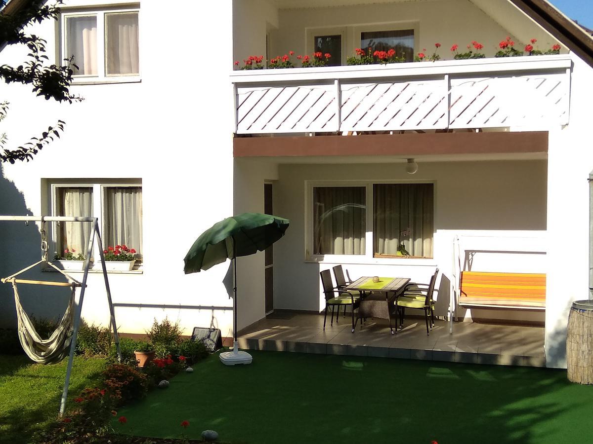 Betti Vendeghaz Daire Alsópáhok Dış mekan fotoğraf